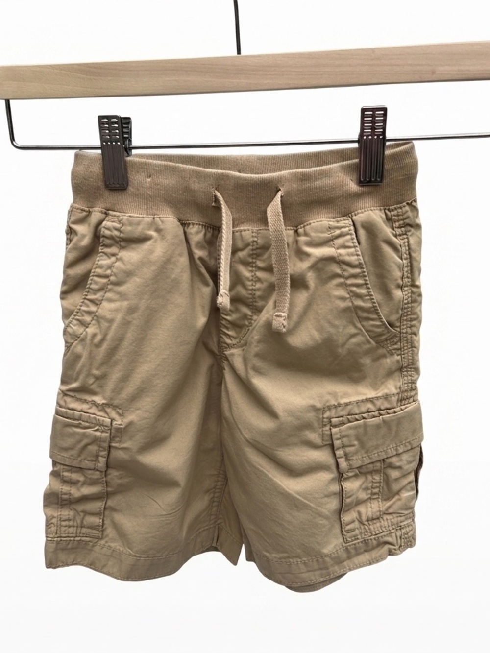 GAP Boy’s Khaki Shorts with Drawstring Waist and Pockets (Size 4)